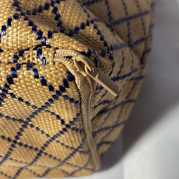 Vera Bradley Anchor Tropics Tapestry Beach Tote Bag - Picture 6 of 14